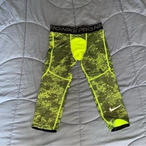 NWOT big boy nike 3/4 legging